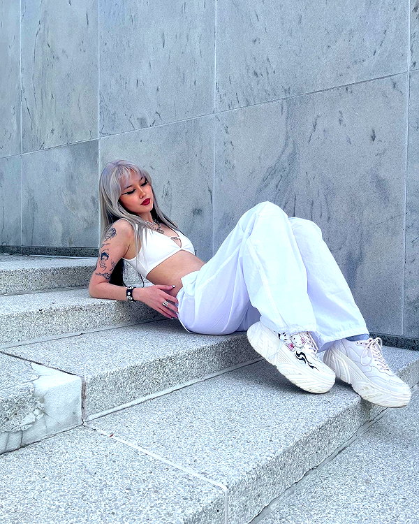 melislie instagram image archive image