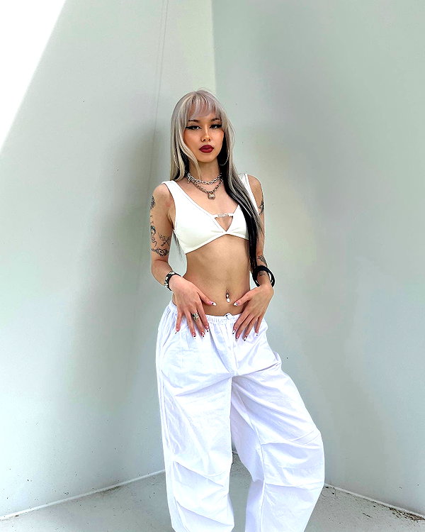 melislie instagram image archive image
