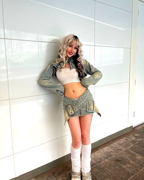 melislie instagram image archive image