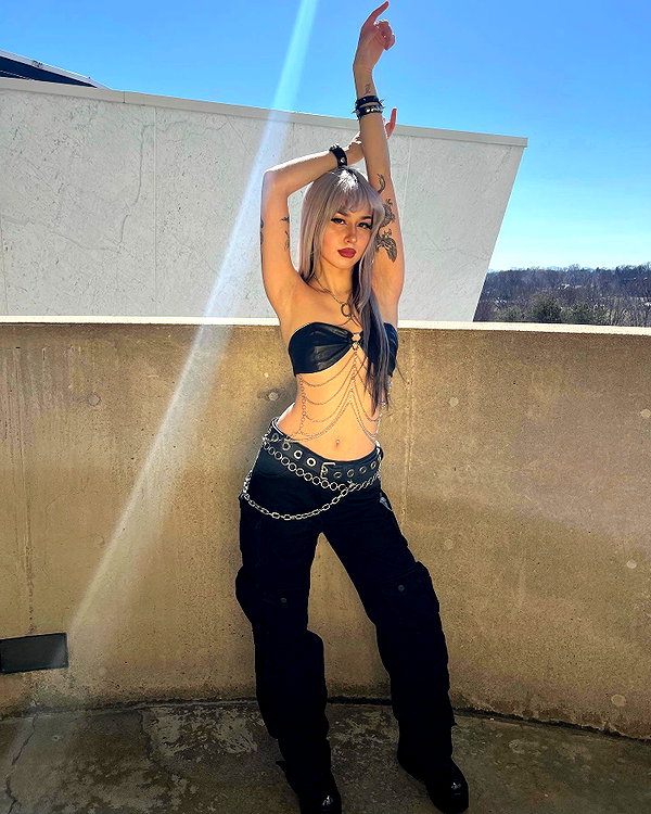 melislie instagram image archive image