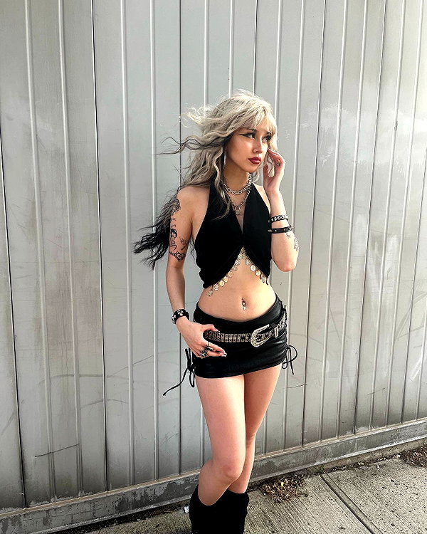 melislie instagram image archive image