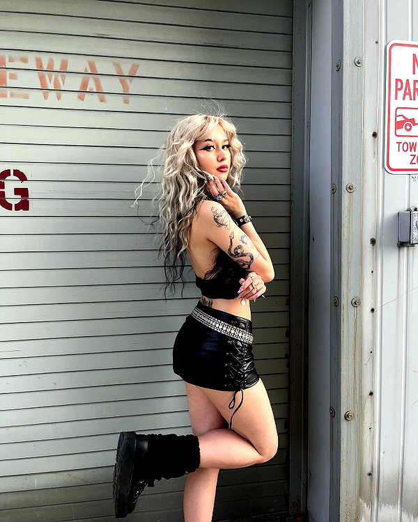 melislie instagram image archive image