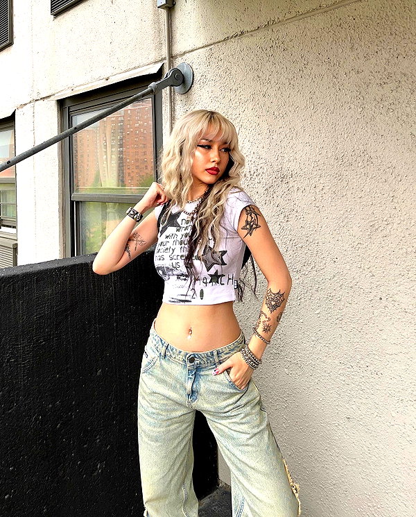 melislie instagram image archive image