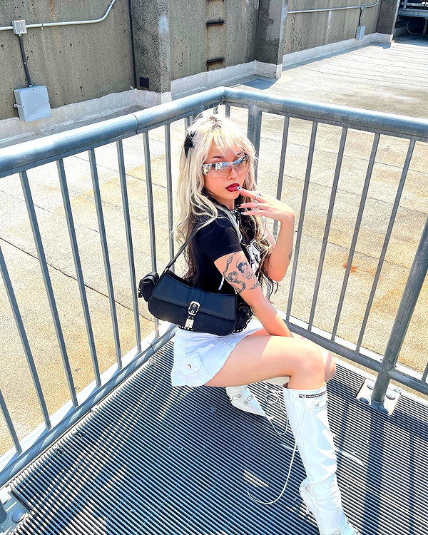 melislie instagram image archive image