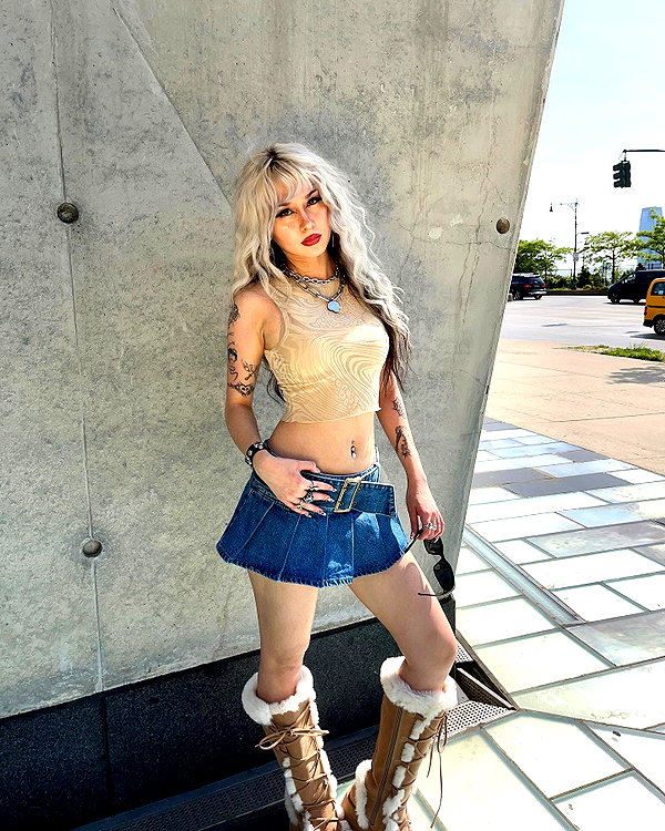melislie instagram image archive image
