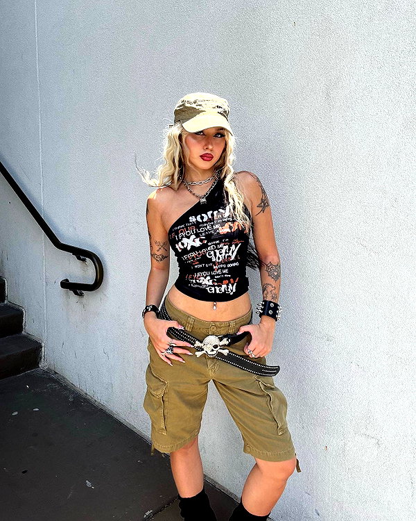 melislie instagram image archive image