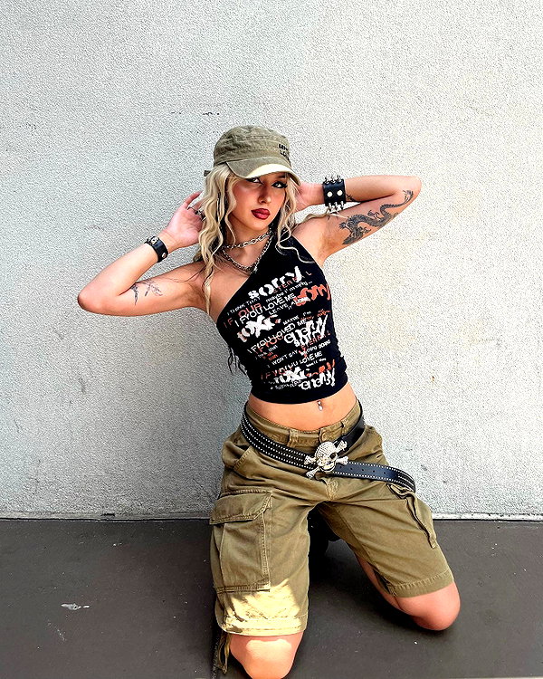 melislie instagram image archive image