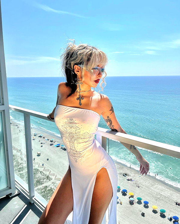 melislie instagram image archive image
