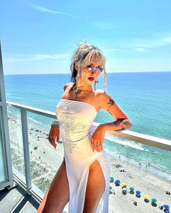 melislie instagram image archive image