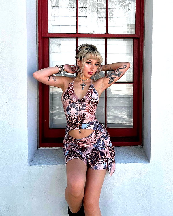 melislie instagram image archive image