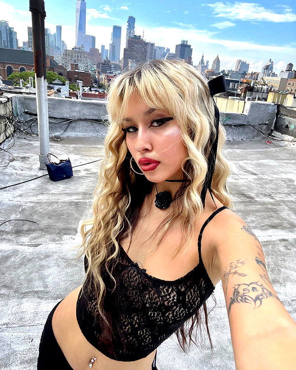 melislie instagram image archive image
