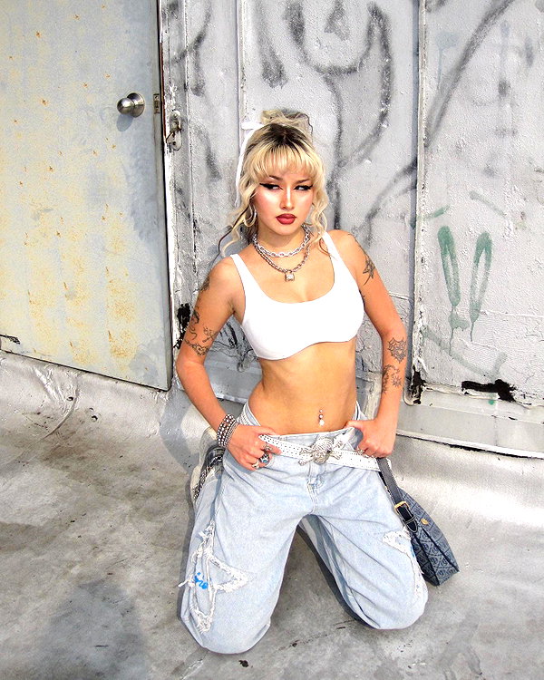 melislie instagram image archive image