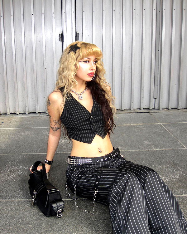 melislie instagram image archive image