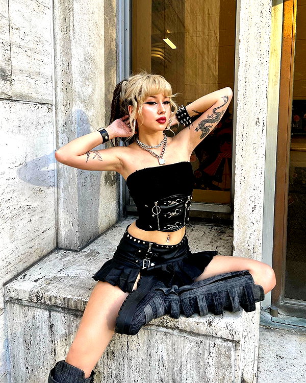 melislie instagram image archive image