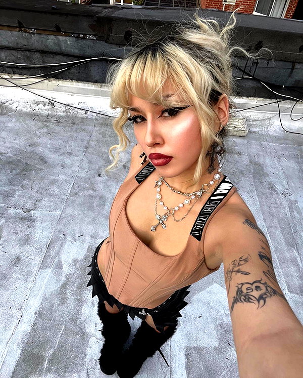 melislie instagram image archive image