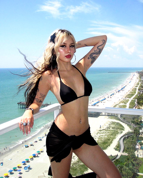 melislie instagram image archive image