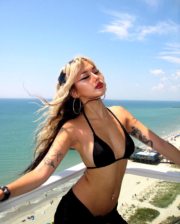 melislie instagram image archive image