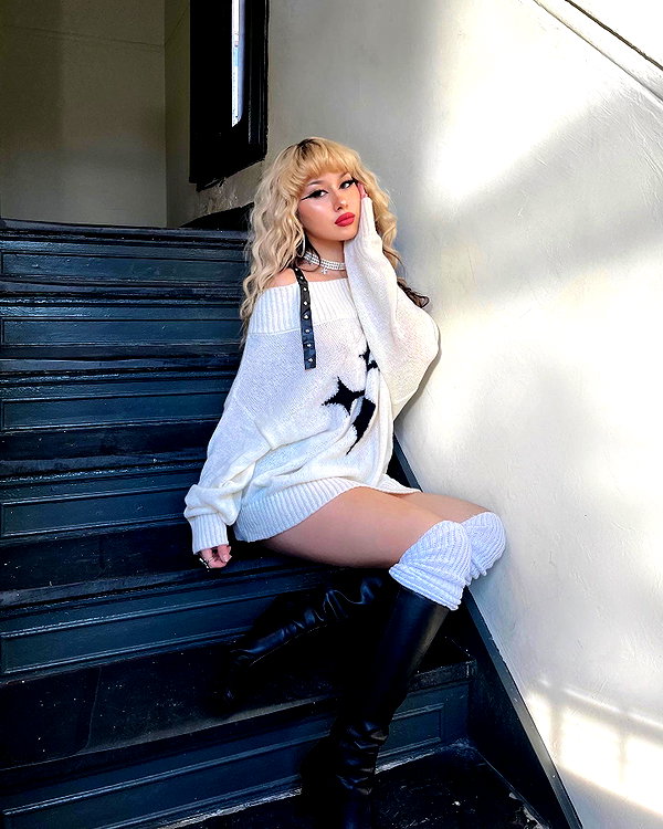 melislie instagram image archive image