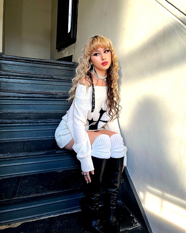melislie instagram image archive image