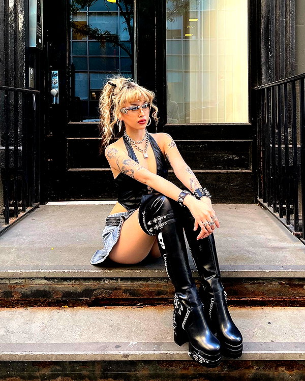 melislie instagram image archive image
