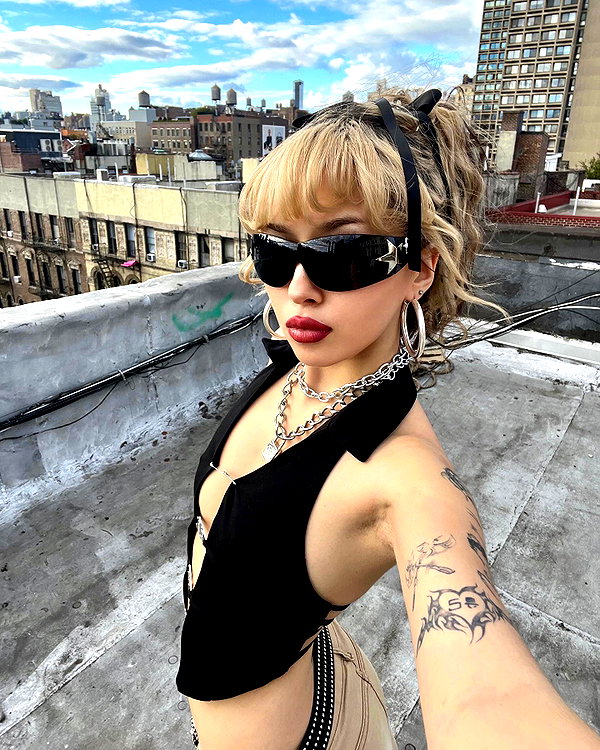 melislie instagram image archive image