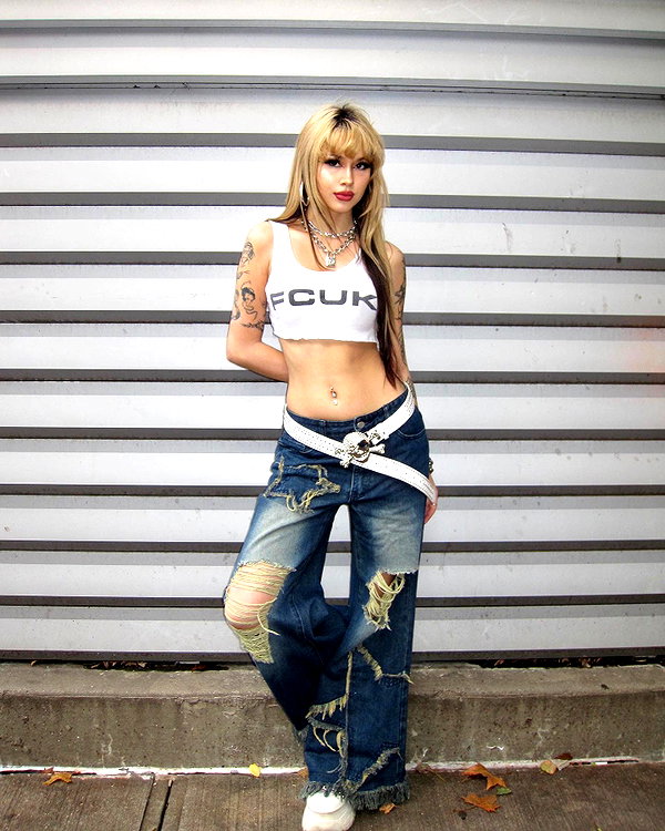 melislie instagram image archive image