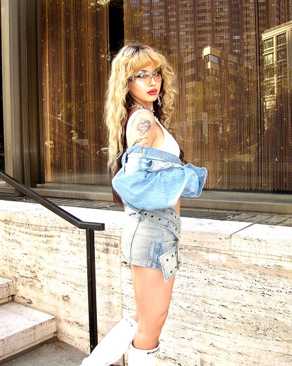 melislie instagram image archive image