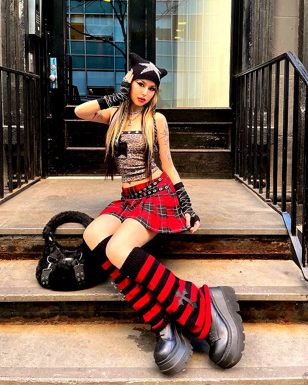 melislie instagram image archive image
