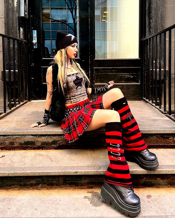 melislie instagram image archive image