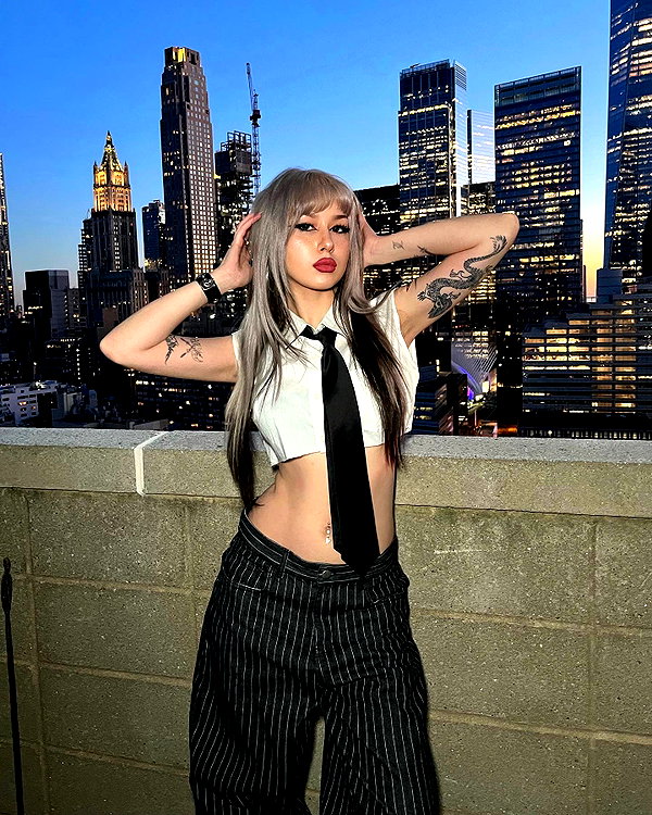 melislie instagram image archive image