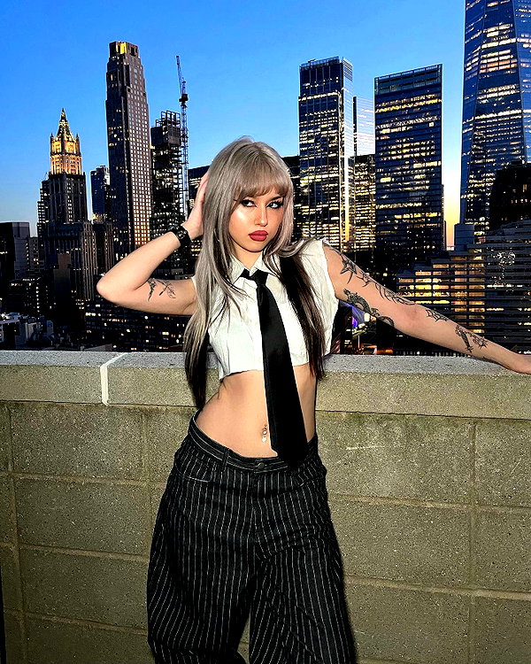 melislie instagram image archive image