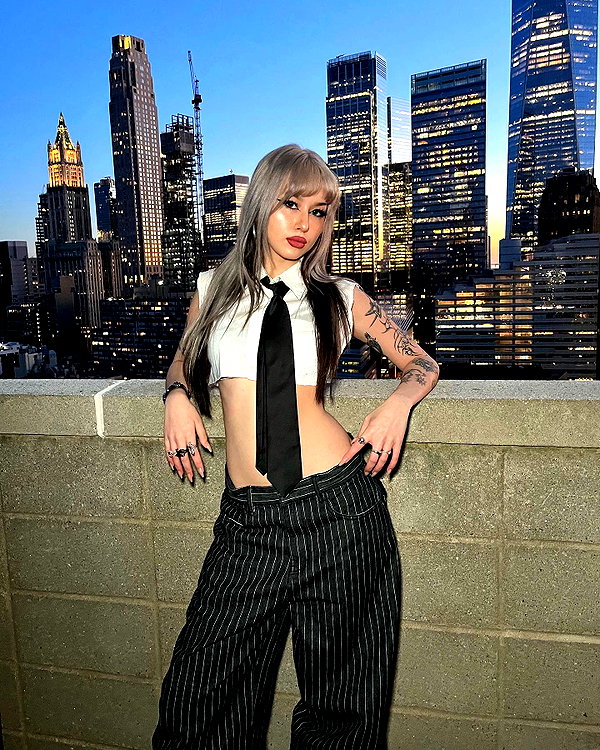 melislie instagram image archive image