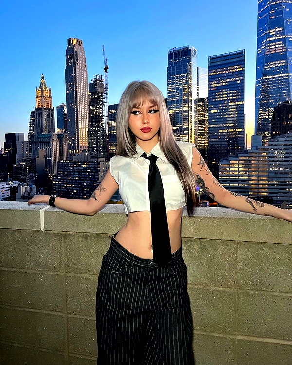 melislie instagram image archive image