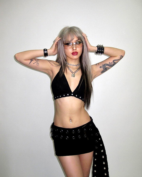 melislie instagram image archive image