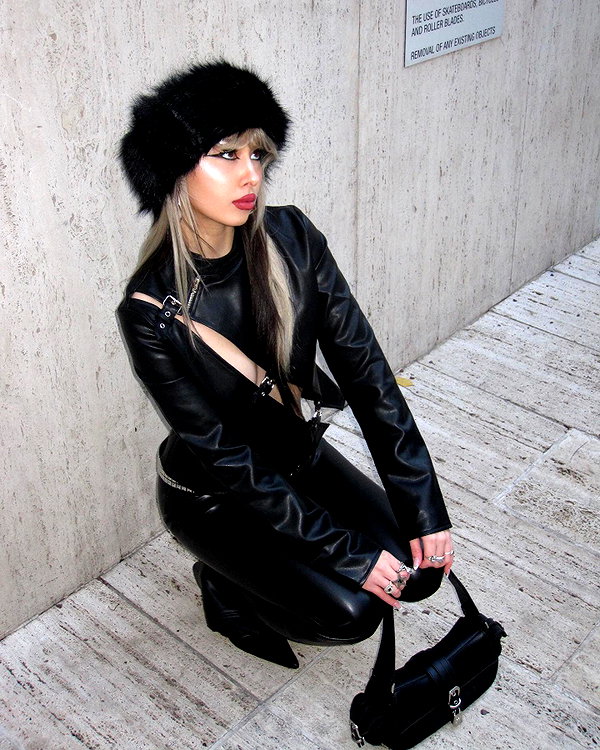 melislie instagram image archive image