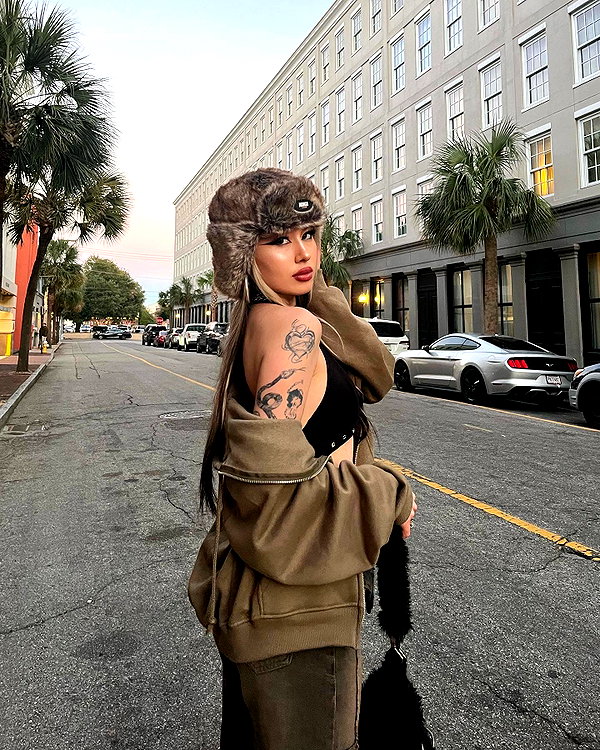 melislie instagram image archive image