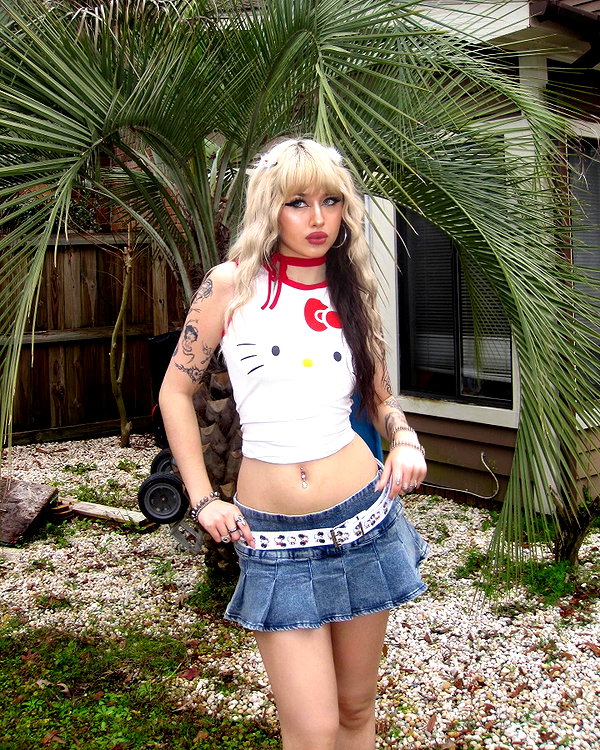 melislie instagram image archive image