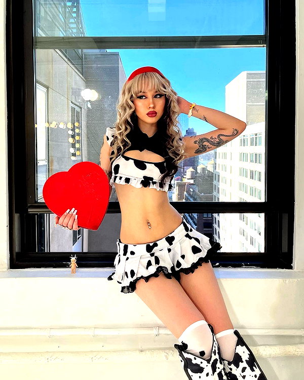 melislie instagram image archive image