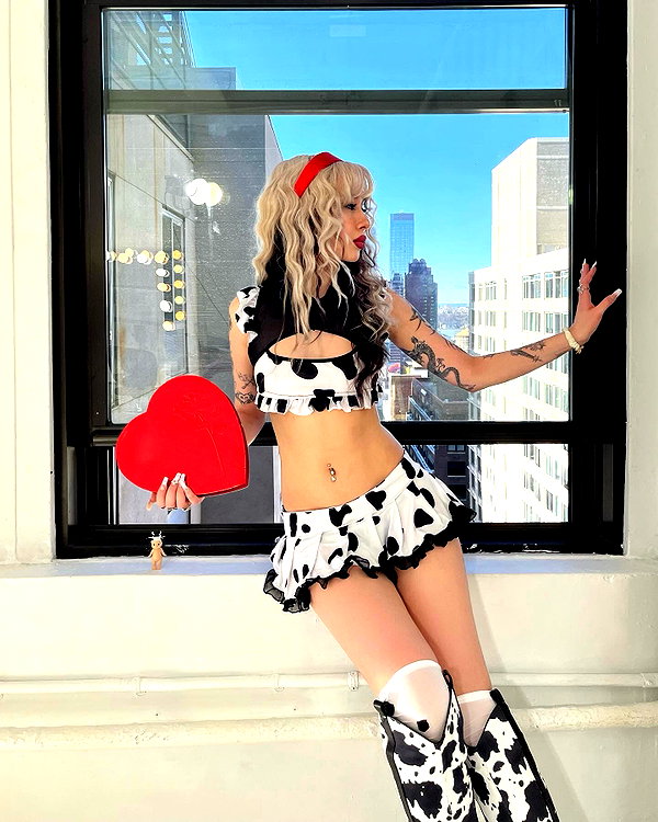 melislie instagram image archive image