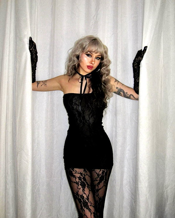 melislie instagram image archive image