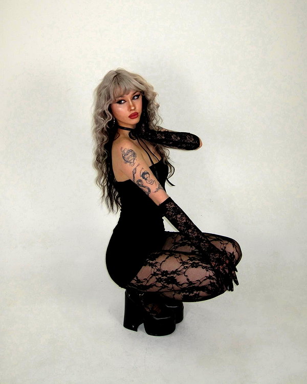 melislie instagram image archive image