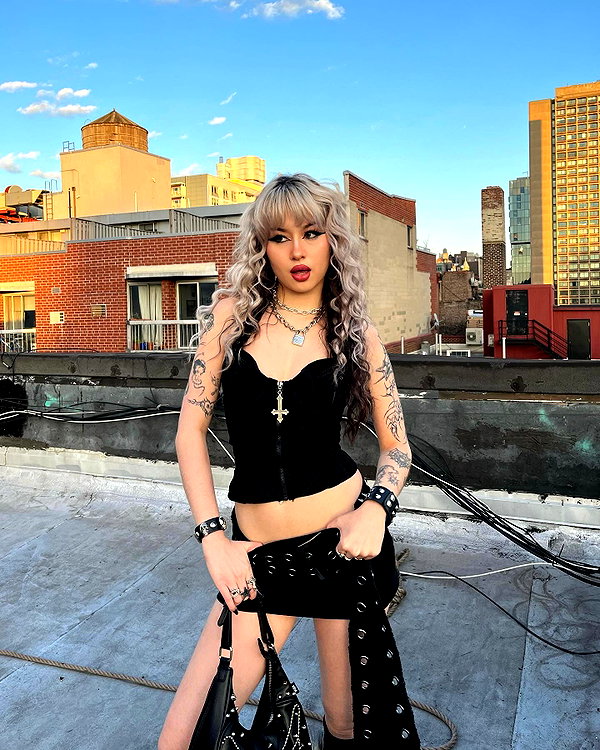 melislie instagram image archive image