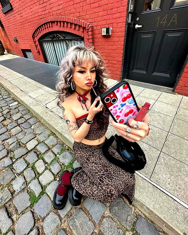 melislie instagram image archive image