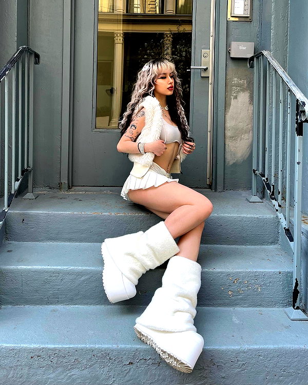 melislie instagram image archive image
