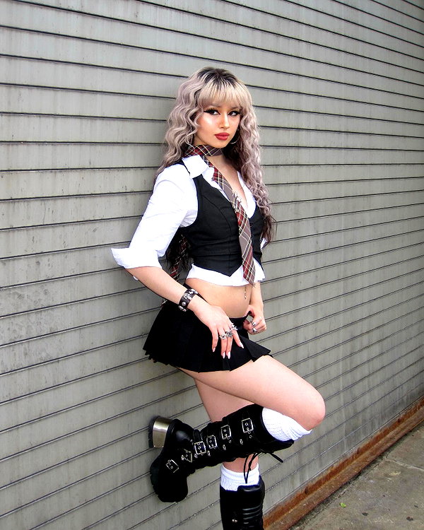 melislie instagram image archive image