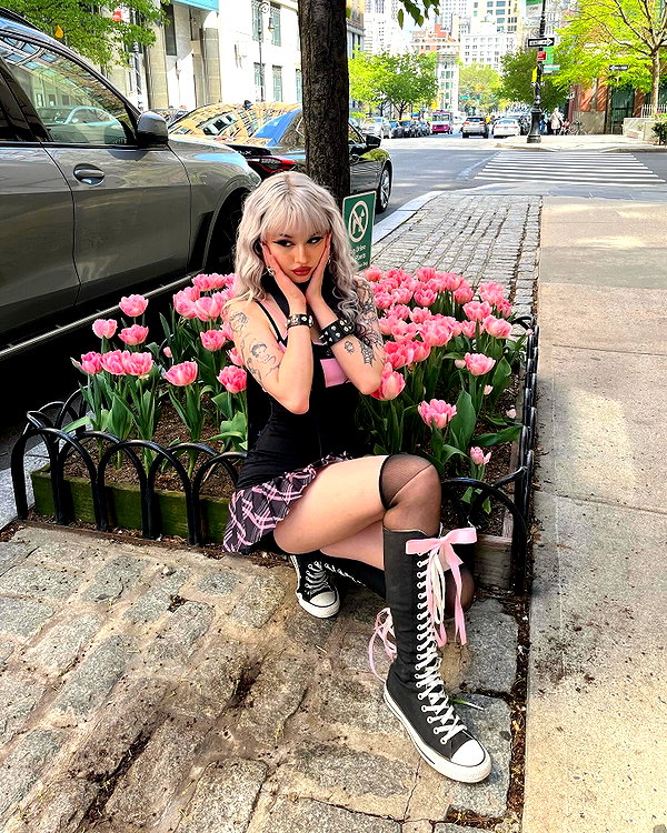 melislie instagram image archive image