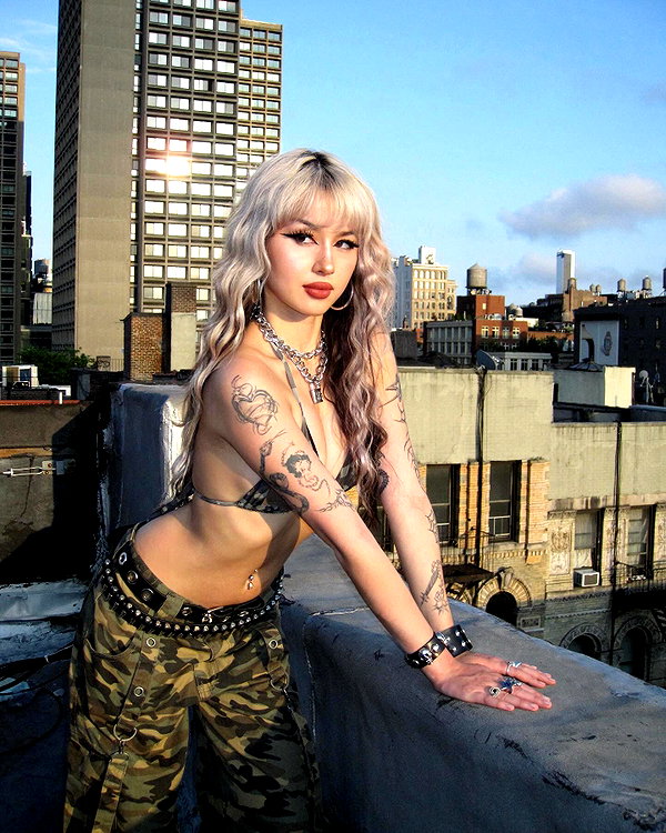 melislie instagram image archive image