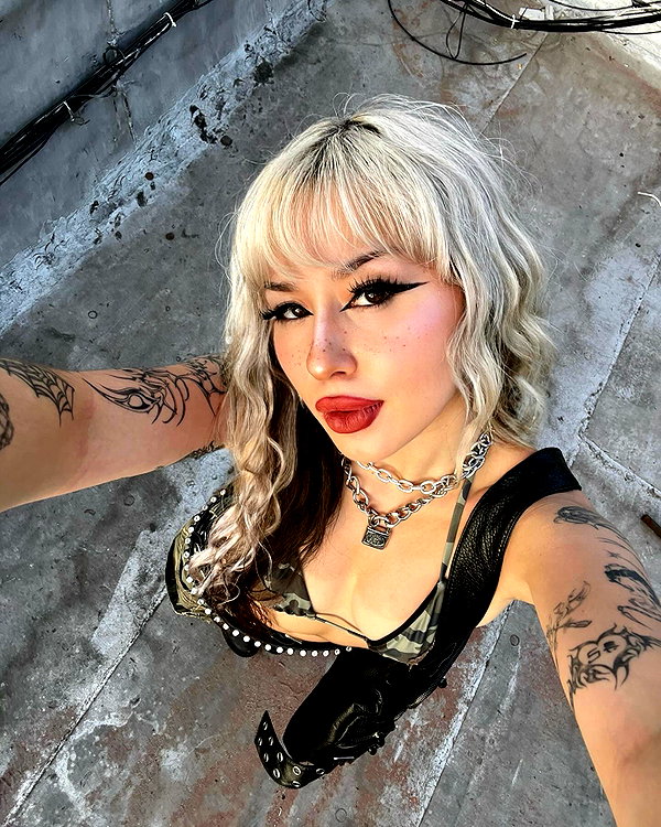 melislie instagram image archive image