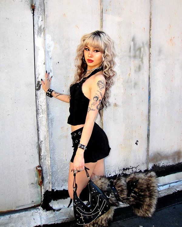 melislie instagram image archive image