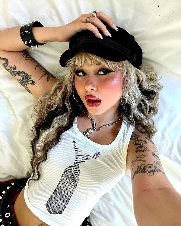 melislie instagram image archive image